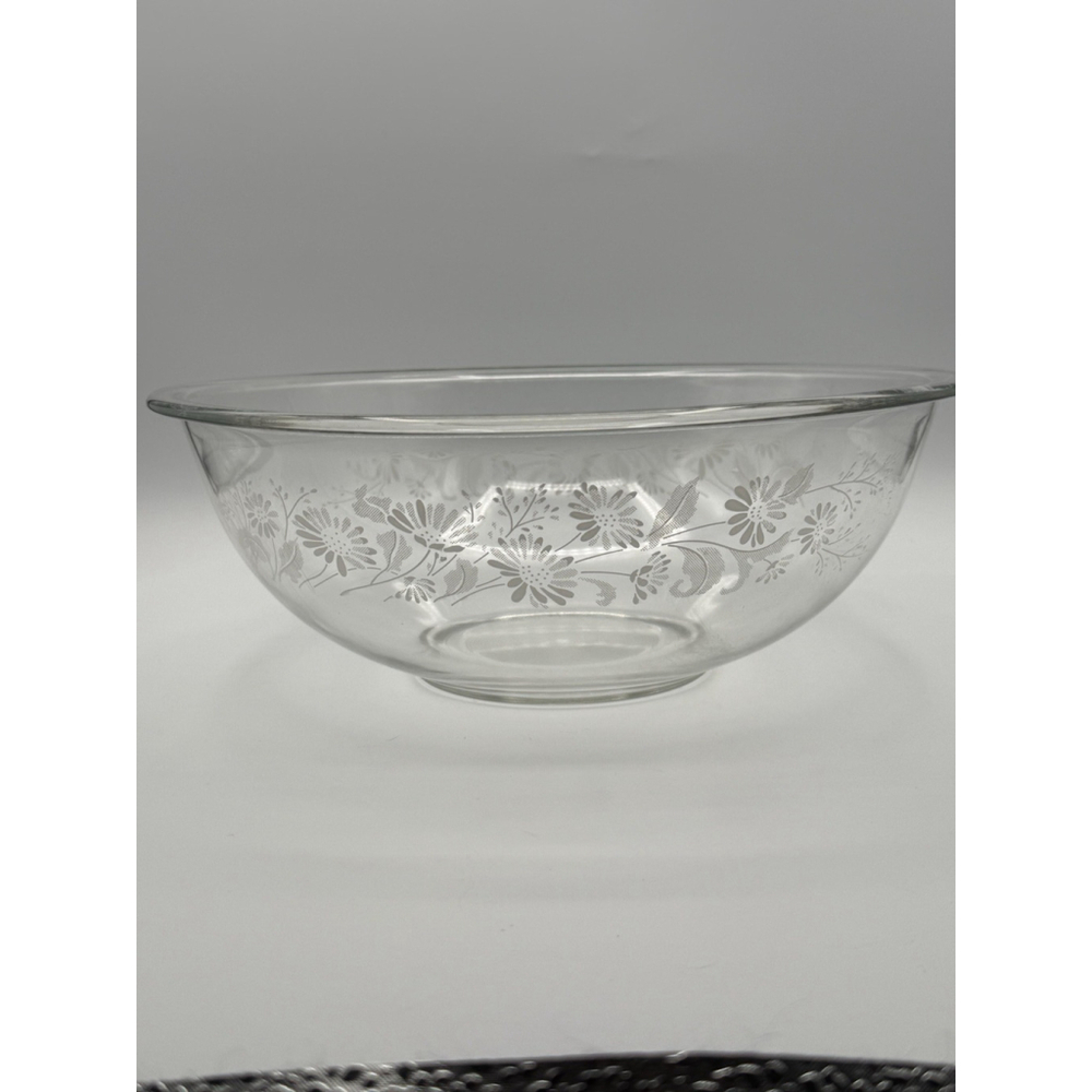 Vintage Pyrex 326 4L Colonial Mist Mixing Bowl Clear White Daisies 11 3/4” Large